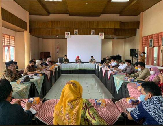 Rapat Pembahasan  PT. Faminglevto Bakti Abadi 