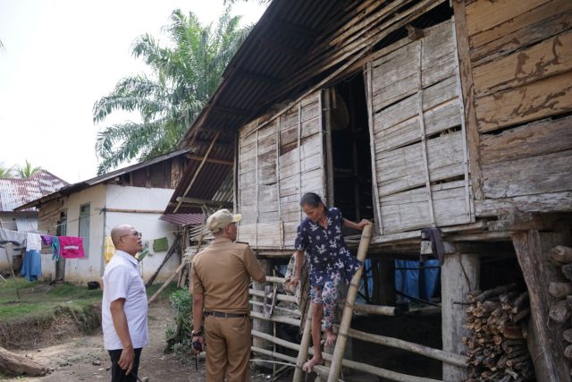 Masyarakat Berharap Program Bedah Rumah Terus Dilanjutkan