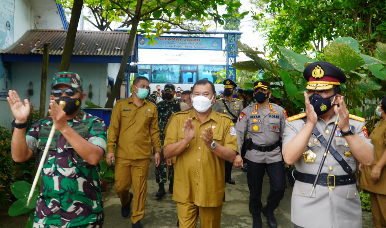 Bupati Ashari Ikuti Zoom Meeting Serbuan Vaksinasi