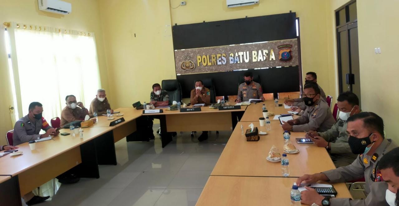 Bupati Bersama Kapolres Batubara Ikuti Zoom Meeting dengan Gubsu