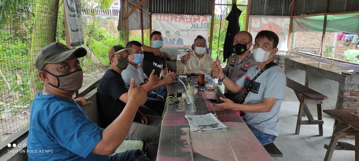 Kasi Humas Polres Asahan Silahturahmi dengan Wartawan