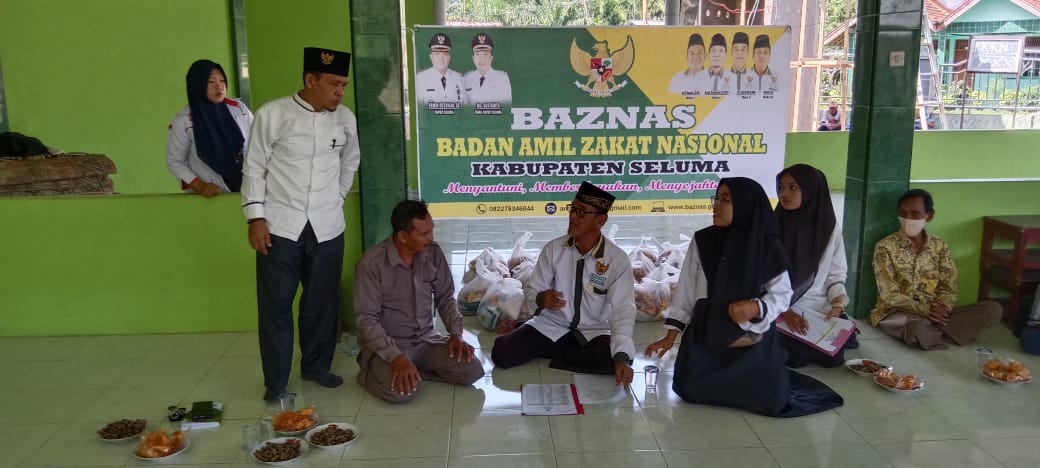 Baznas Kabupaten Seluma Salurkan  Bantuan Kepada Warga Desa Sido Luhur