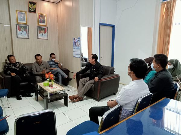 Pastikan Petugas Kebersihan Terjamin Haknya Dewan Sidak DLH