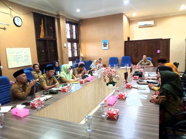 Pertanyakan Program Ketahanan Pangan Dewan Undang Dinas Pangan Dan Pertanian RDP