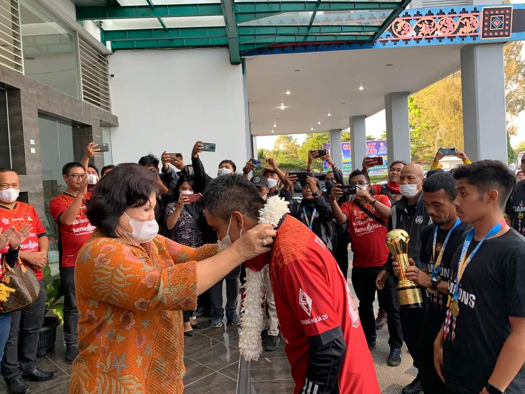 Bupati Karo Sambut Sang Pejuang Laskar Simbisa Karo United