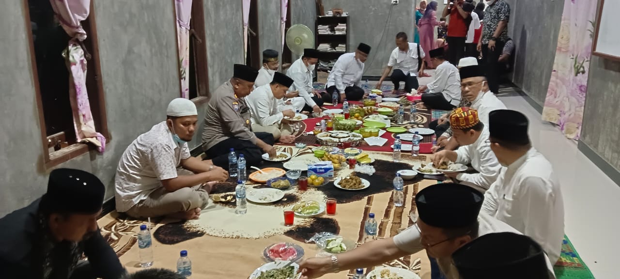 Bupati Bersama Polres Batubara Buka Bersama Dengan Masyarakat