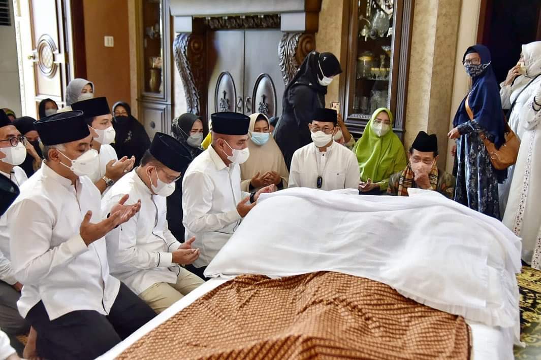 Gubernur Sumut Turut Berdukacita Atas Berpulangnya Anak Gus Irawan