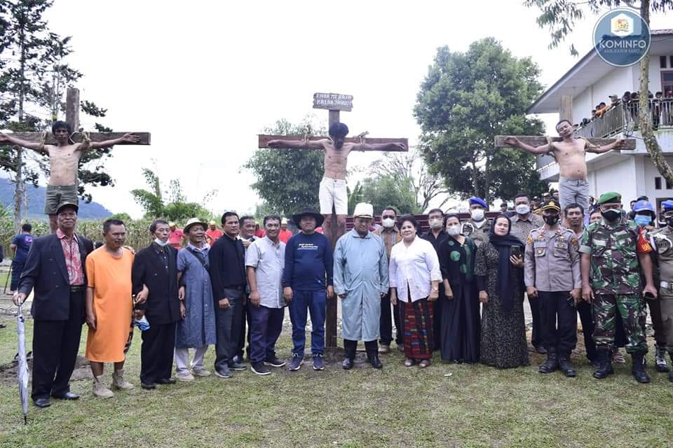 Hadiri Perayaan Paskah Oikumene Desa Tanjung Barus Ini Pesan Bupati Karo