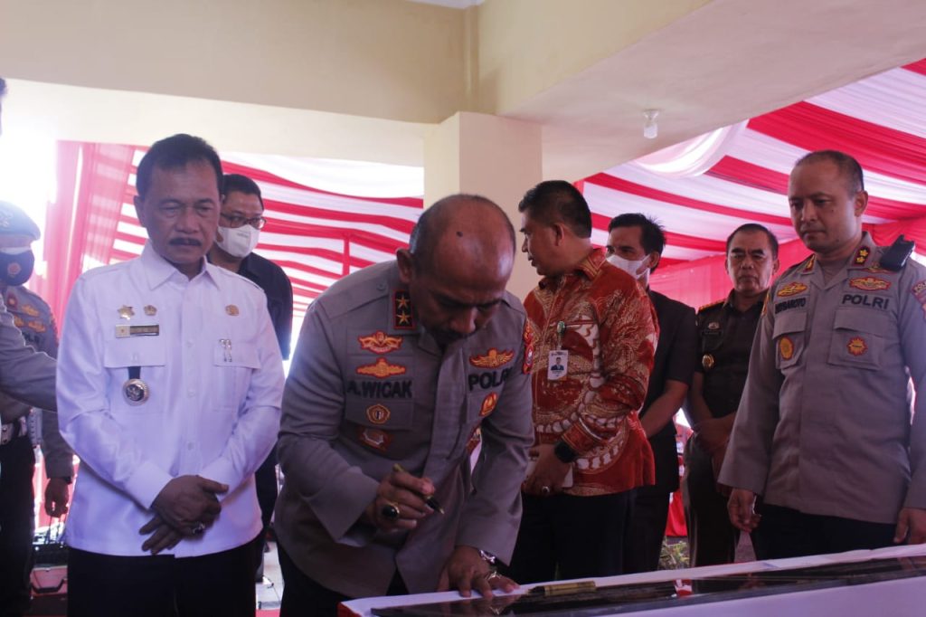 Peresmian Gedung Polres Dan Rumah Dinas Polres Bengkulu Tengah