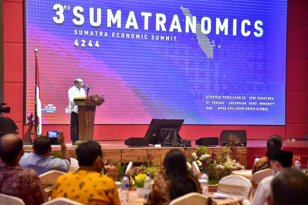Gubernur Sumut Edy Rahmayadi saat menjadi keynote speaker pada kegiatan Sumatranomic ke-3 