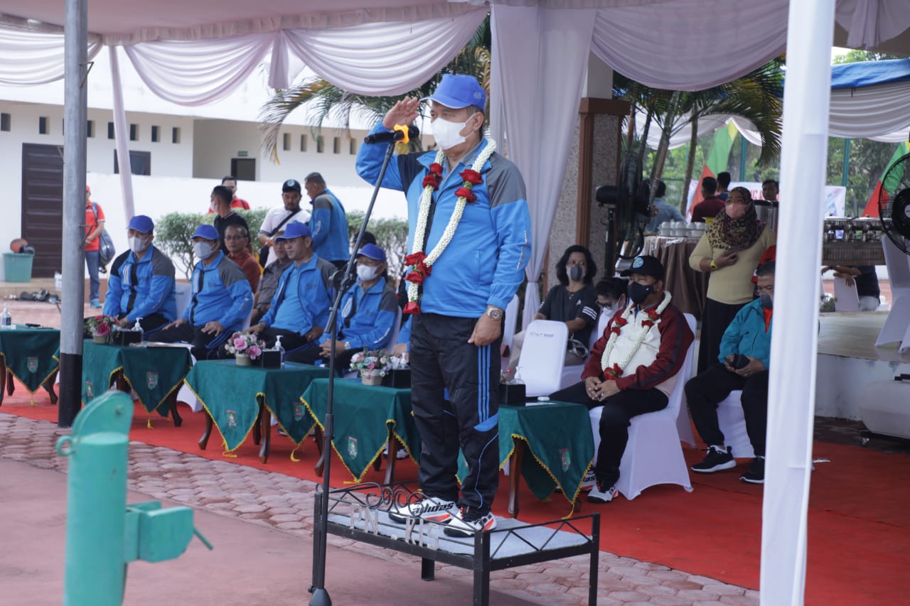 Bupati Asahan H. Surya, BSc bersama Forkopimda hadiri upacara pembukaan Turnamen Tenis KPT Medan Cup IV