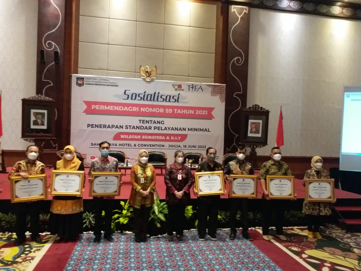 Pengumuman penghargaan disampaikan dalam acara Sosialisasi Permendagri No. 59 Tahun 2021 tentang Penerapan Standar Pelayanan Minimal Wilayah Sumatera dan DIY yang digelar oleh Ditjen Bina Pembangunan Daerah Kemendagri