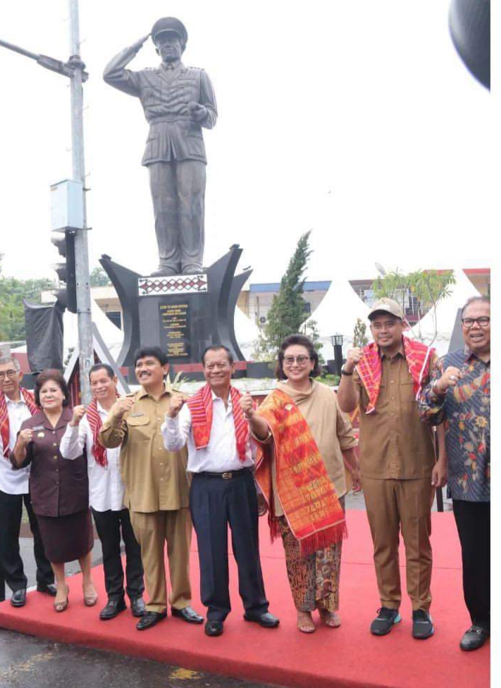 Ketua DPRDSU Dan Bupati Karo Hadiri Peresmian Patung Pahlawan Nasional Letjen Jamin Ginting