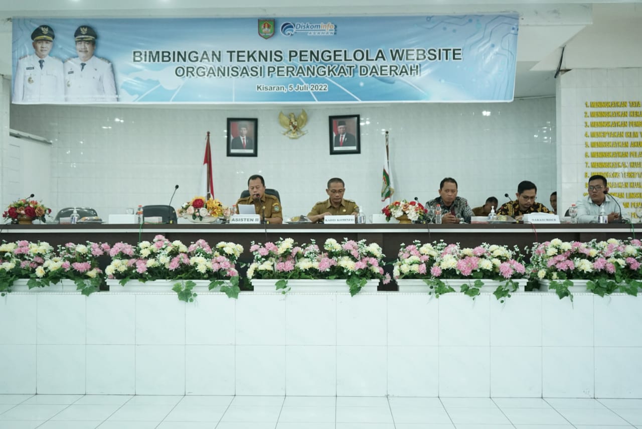 Bupati Asahan diwakili Asisten Ekonomi Pembangunan Drs. Muhilli Lubis  membuka secara resmi kegiatan Bimbingan Teknis Pengelola Website OPD Se-Kabupaten Asahan tahun 2022