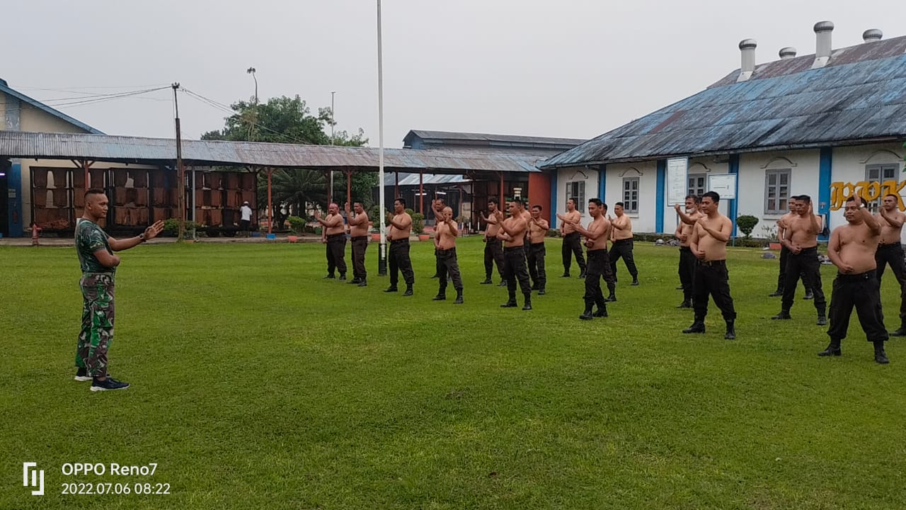 Satuan Pengamanan PTPN III Persero Kebun Sei Silau Gelar Apel dan Latihan Bela Diri