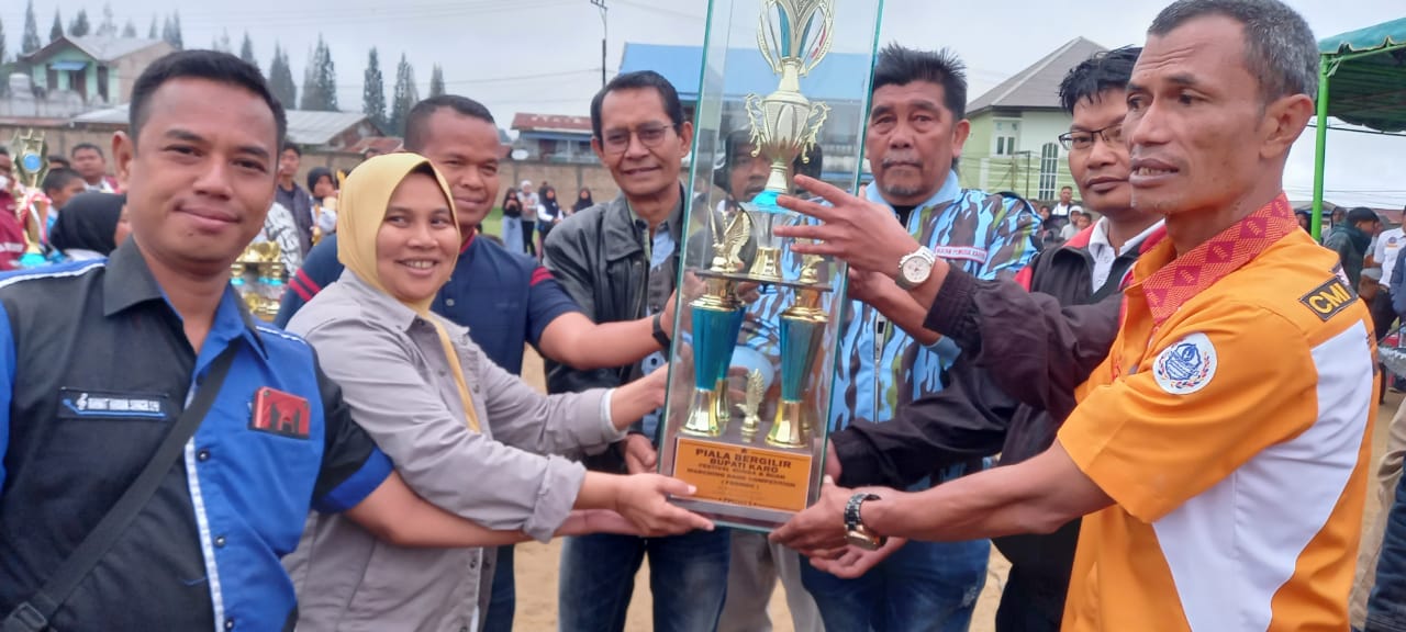 DC GBM MAN 3 Medan Rebut Piala Bergilir Bupati Karo