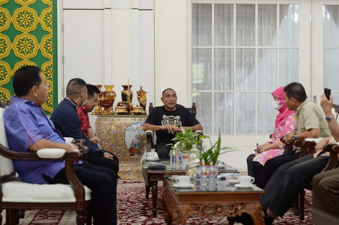 Gubernur Edy Rahmayadi saat menerima audiensi Rumah Produksi PIM Pictures