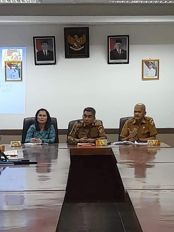 Wakil Bupati Karo Theopilus Ginting menghadiri rapat koordinasi (Rakor) Tim Percepatan Penurunan Stunting