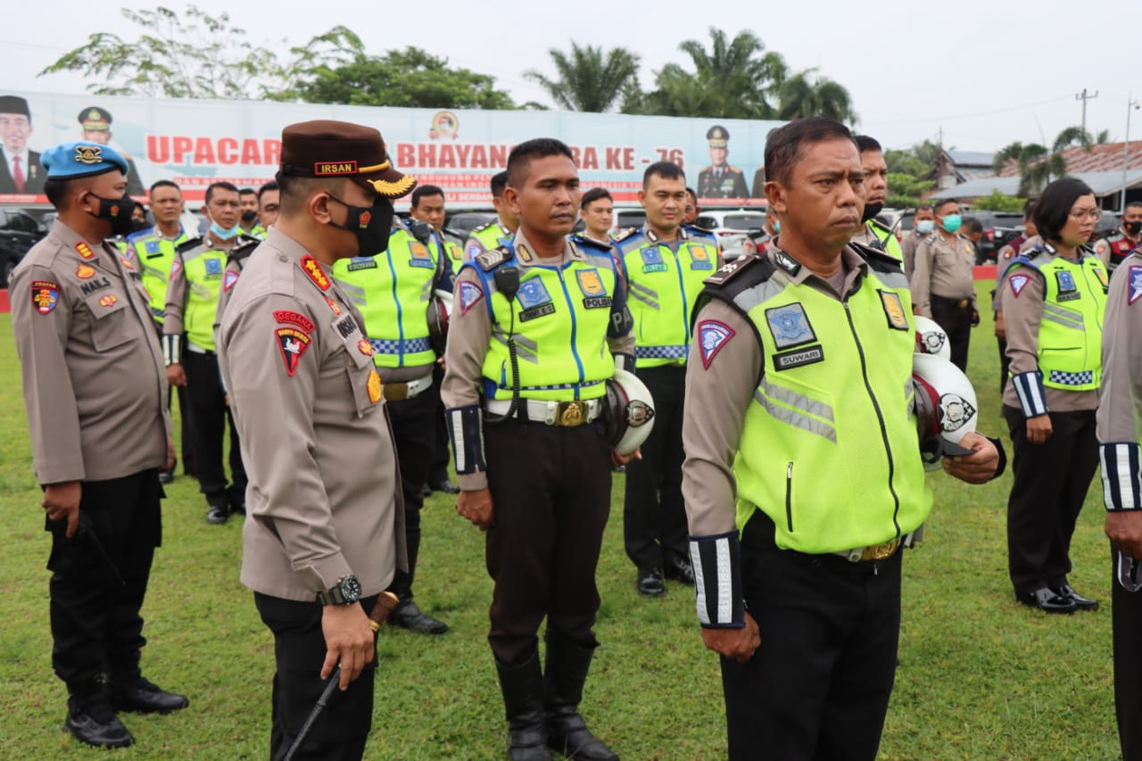 Kapolresta Deli Serdang Cek Sikap Tampang Personil
