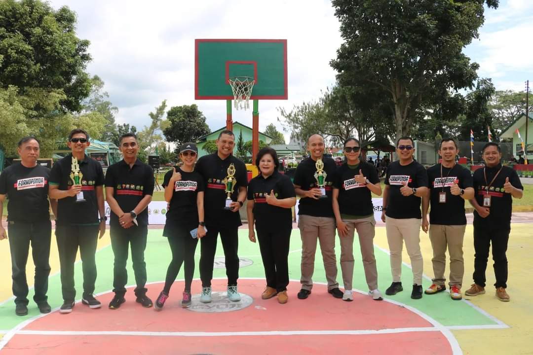 Forkopimda Karo Buka Kompetisi Bola Basket 3x3 di Yonif 125 SMB