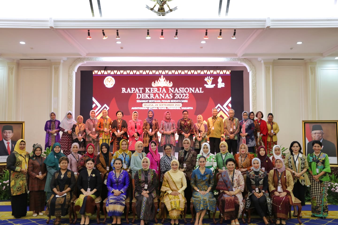 Ketua Dekranasda Provinsi Bengkulu Derta Wahyulin Rohidin hadiri Rapat Kerja Nasional (Rakernas) Dewan Kerajinan Nasional (Dekranas) 2022