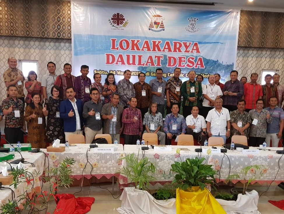 Bupati Foto Bersama Usai Acara