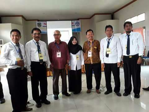 Ketua PGRI Kecamatan Sabbang Yunus Hibur S,Pd