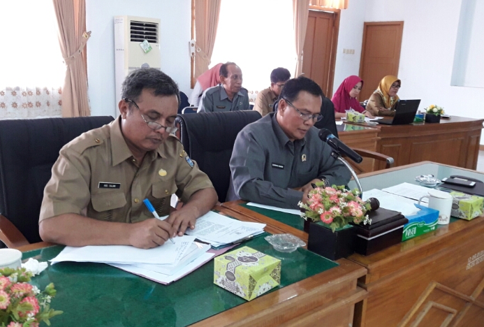 Waka I Memimpin Rapat Hearing