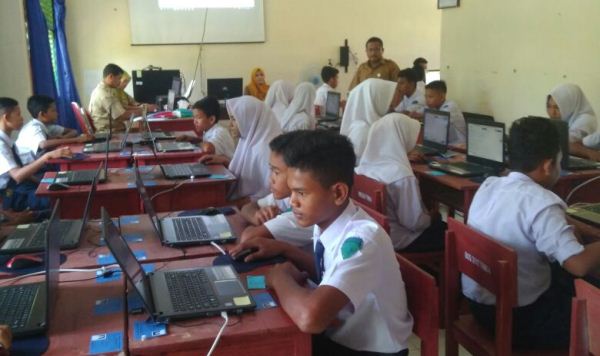 Para peserta UN 2018