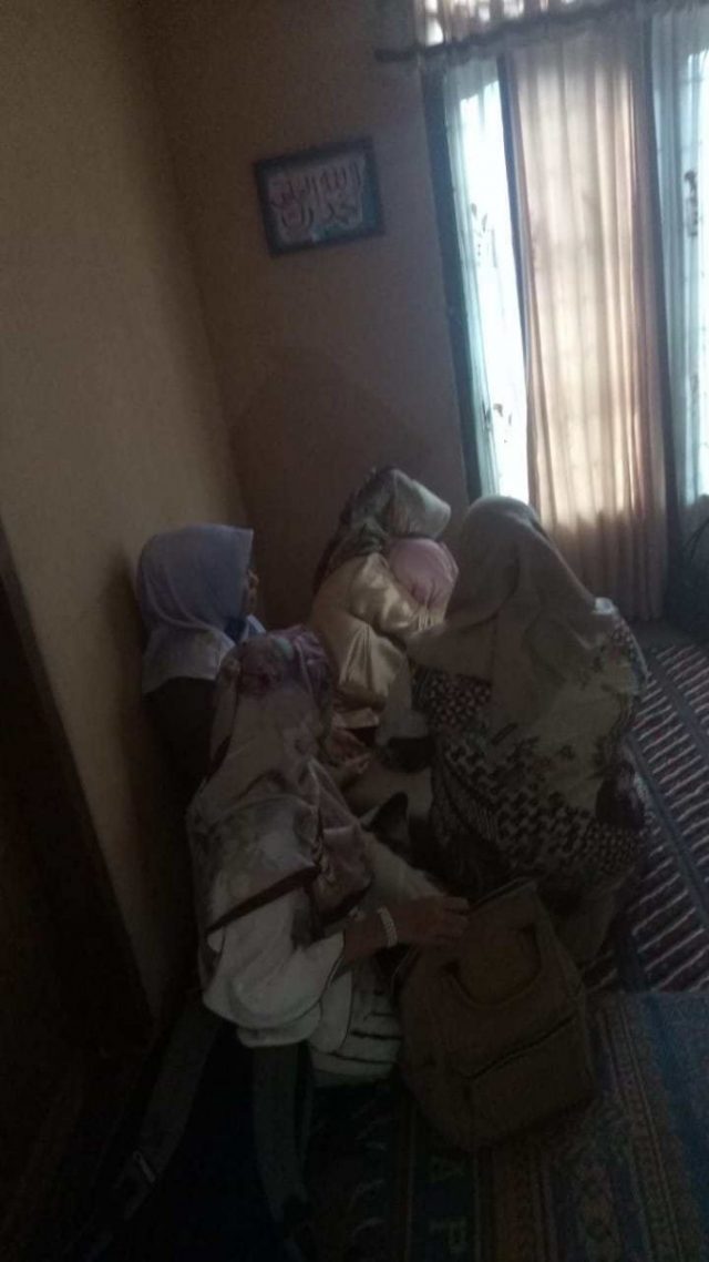 KPPPA RI Kunjungi Mahasiswi KKN Unib
