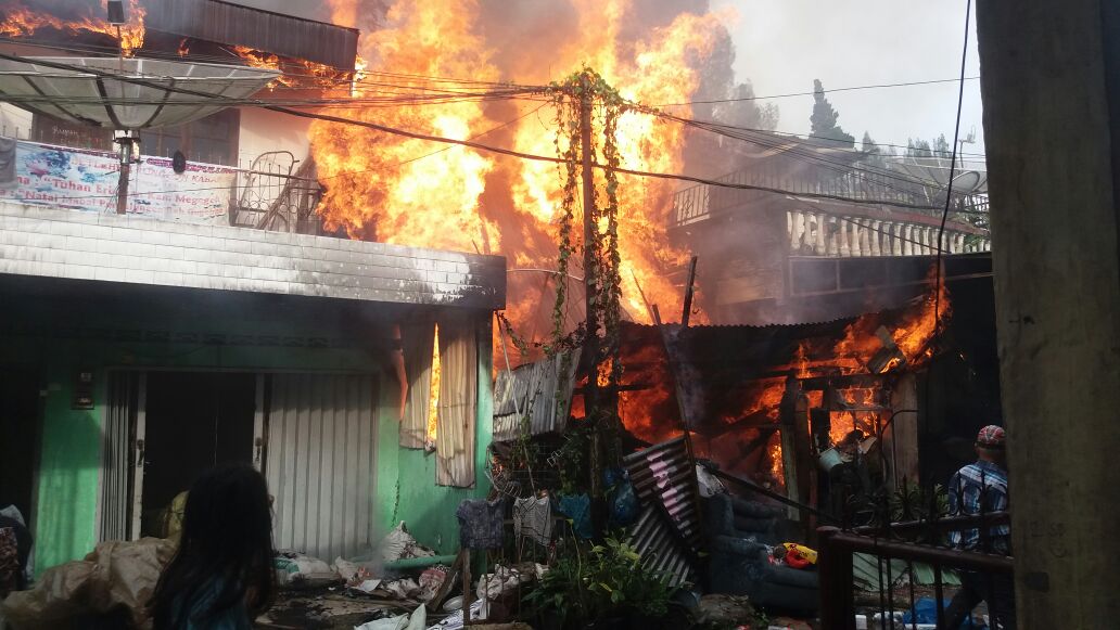 Kebakaran habiskan satu unit Rumah