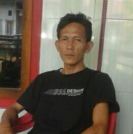 Kepala Desa Lubuk Nagantungan Lisarwan