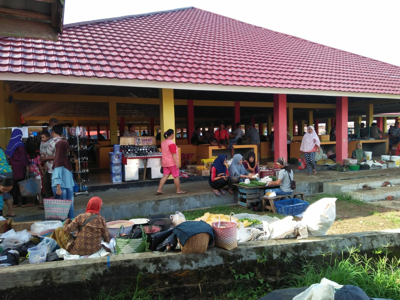 Tampak pasar yang ada di kabupaten seluma