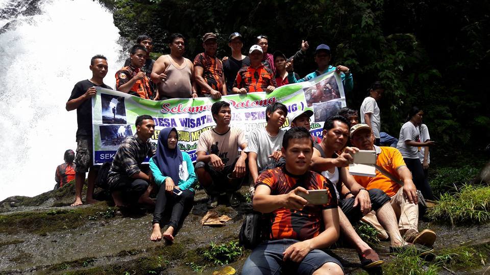 Bersama Ratusan Warga, Bambang Irawan Kembali Kunjungi Tempat Wisata