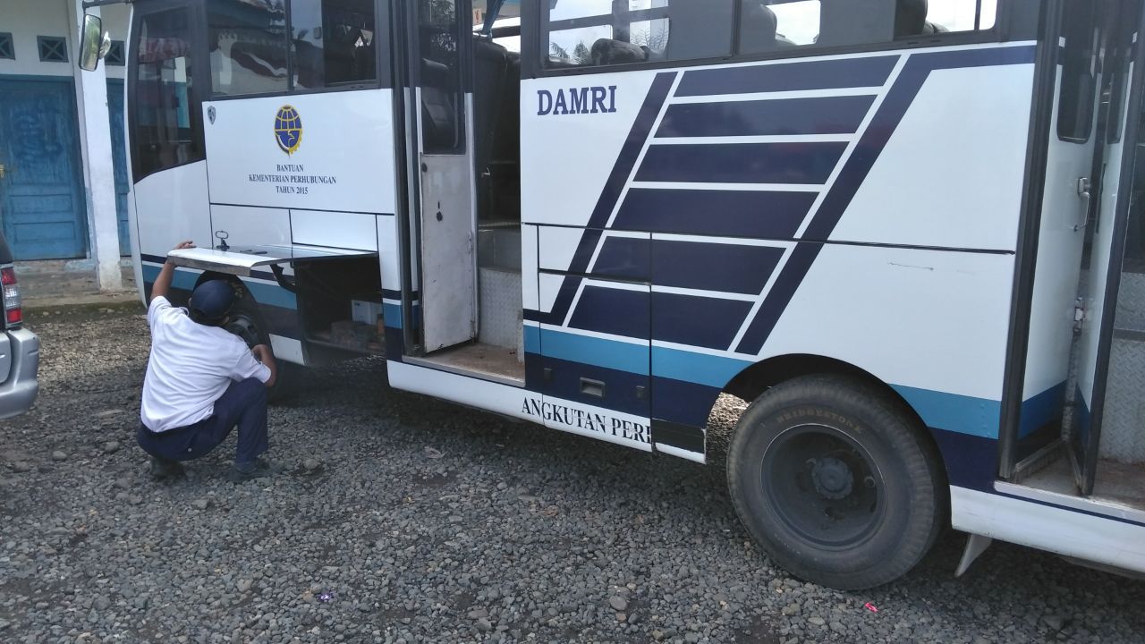 DAMRI Membantu Masyarakat Pelosok Dalam Transportasi