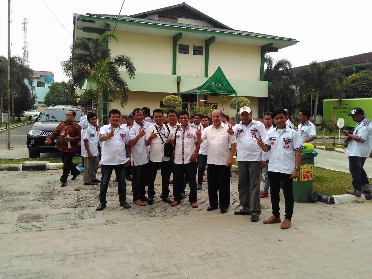 Foto Bersama Bara JP dengan Menteri