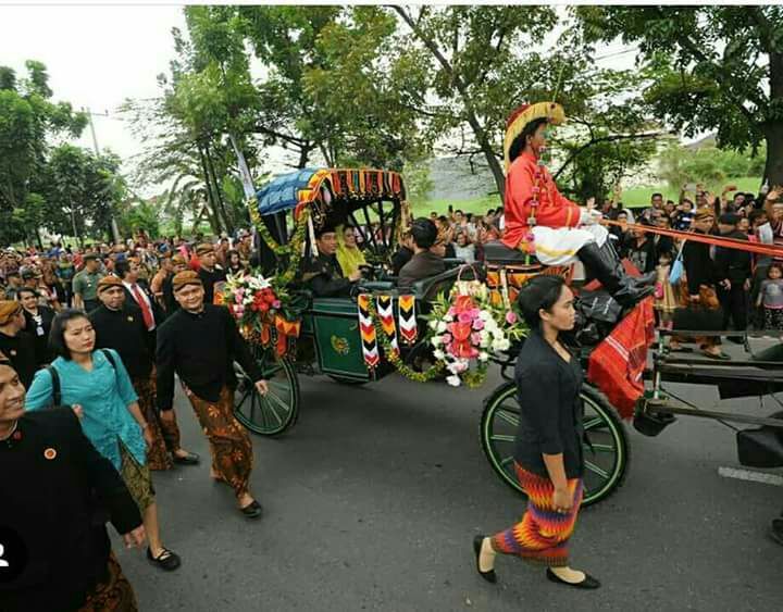 Tampak Masyarakat Antusias Mengikuti jalannya acara 