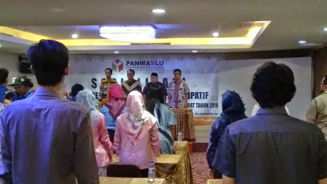 Banwaslu serta Panwaslu melakukan Sosialiasi 