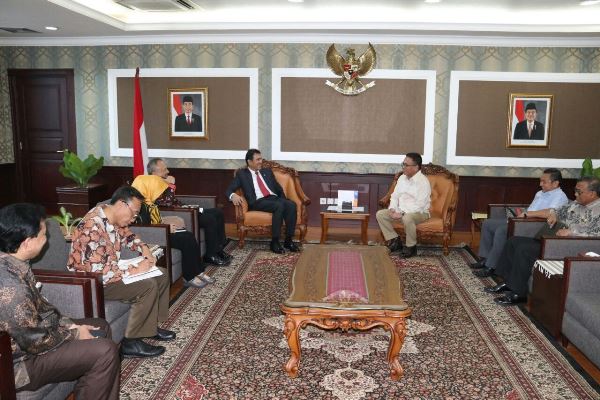 Pertemuan Menpan RB dengan Gubernur Aceh berjalan Alot