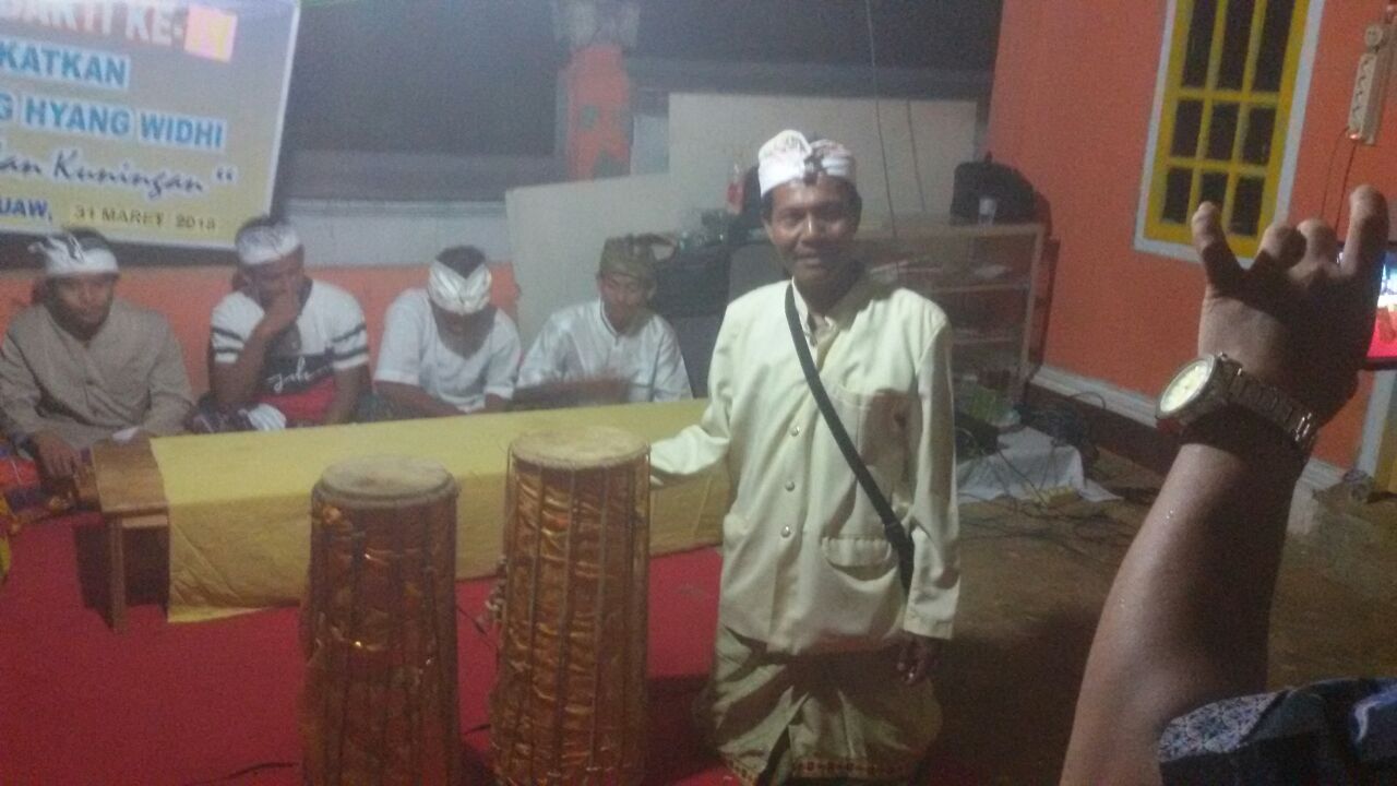 Masyarakat umat Hindu peringati HUT Pasraman Sila Drama Bakti ke 14