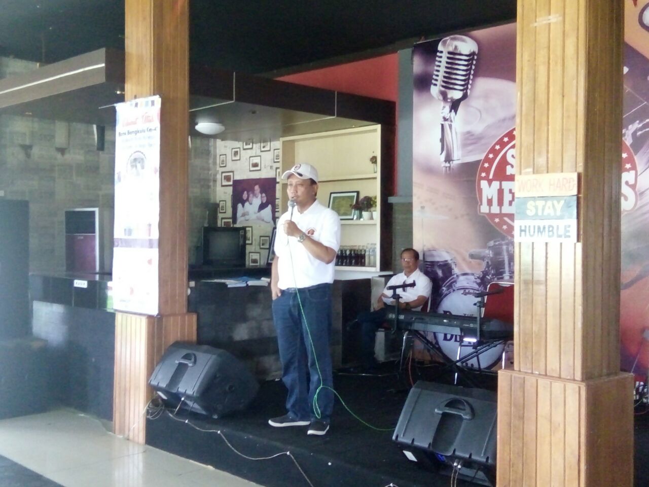Direktur Bank Bengkulu Agusalim saat menyampaikan sambutan 
