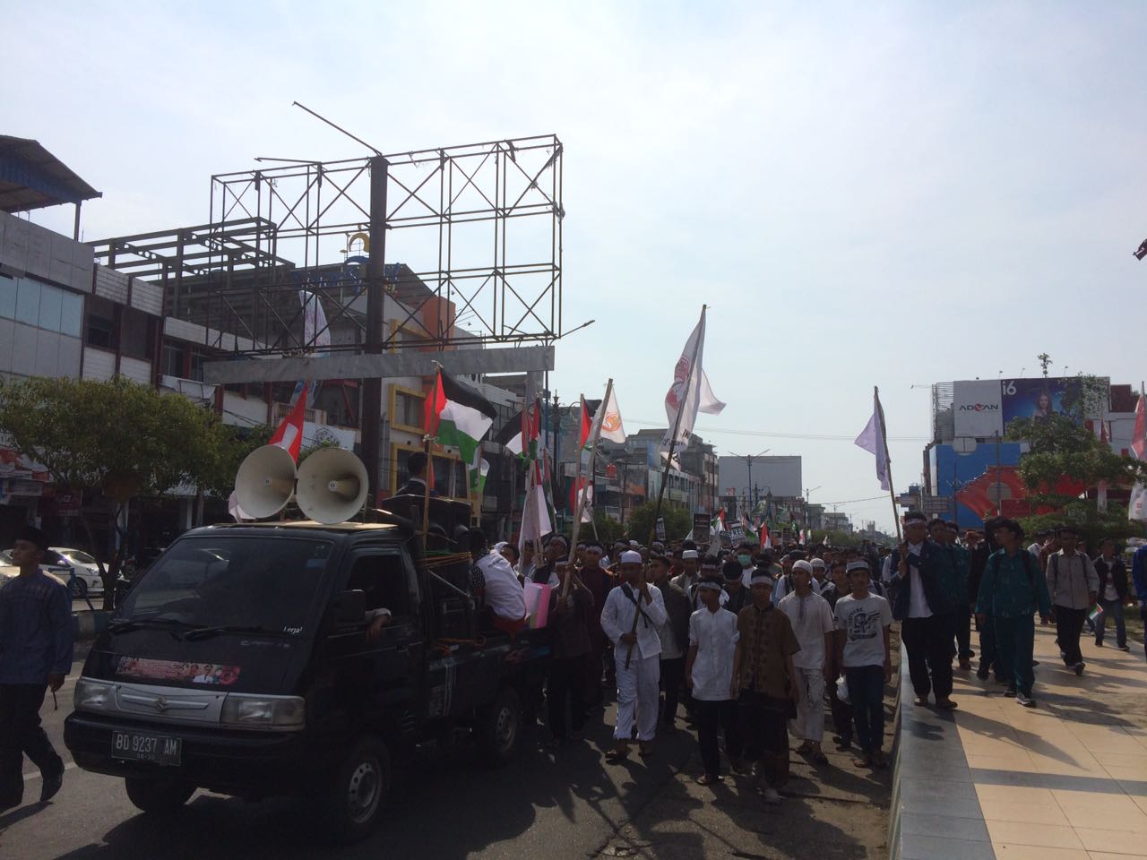 Tampak AMMB mengelar aksi solidaritas Palestina