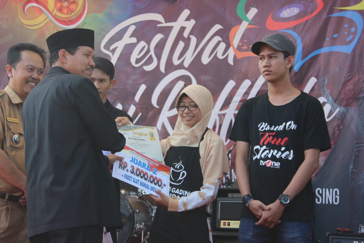 Barista Kopi Gading Cempaka Raih Prestasi