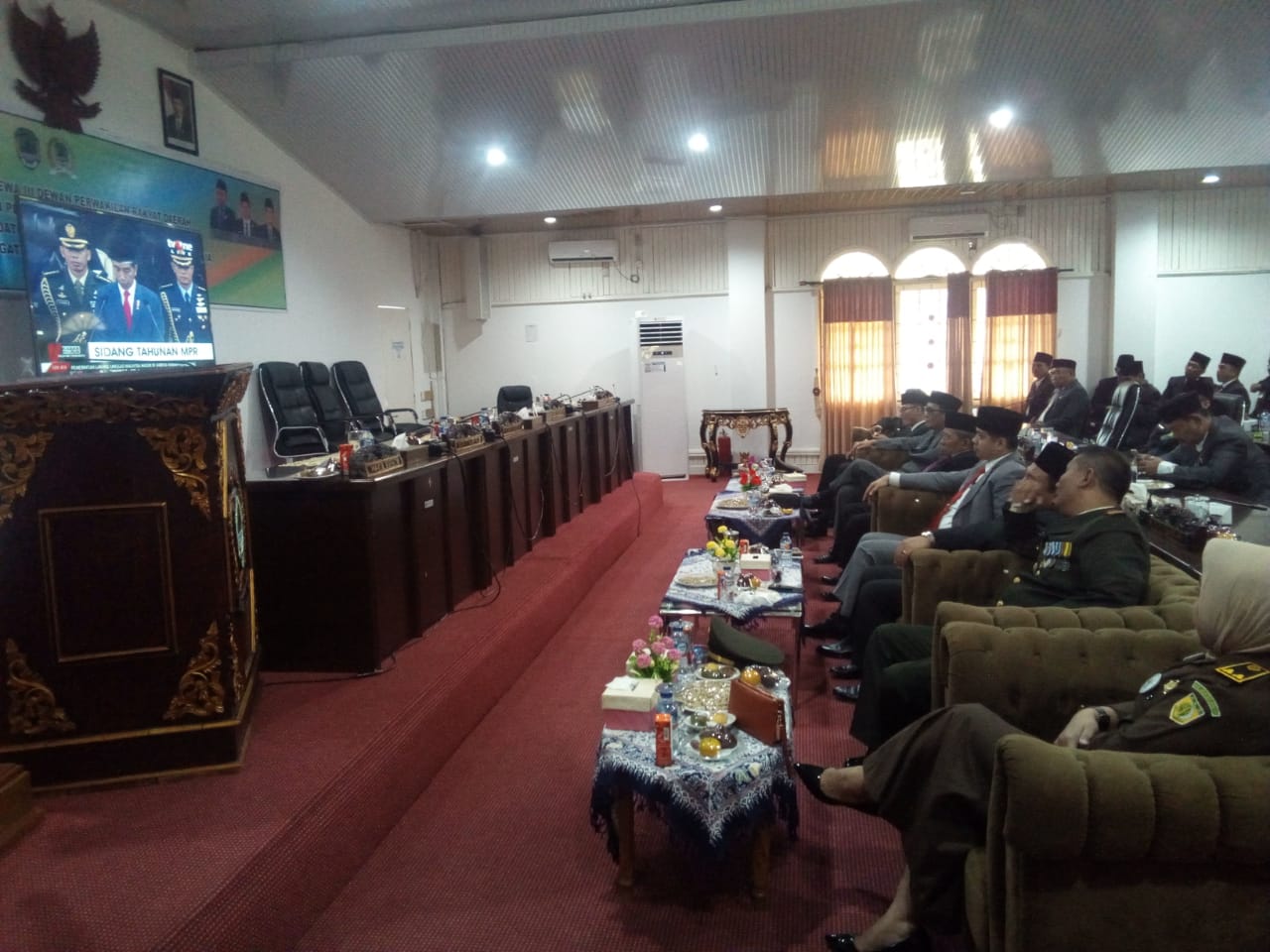 Suasana Rapat Paripurna Istimewa