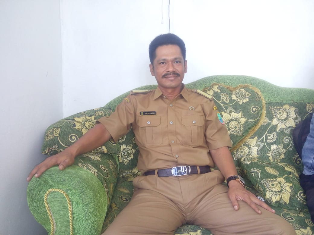 Kades Telukbuyung