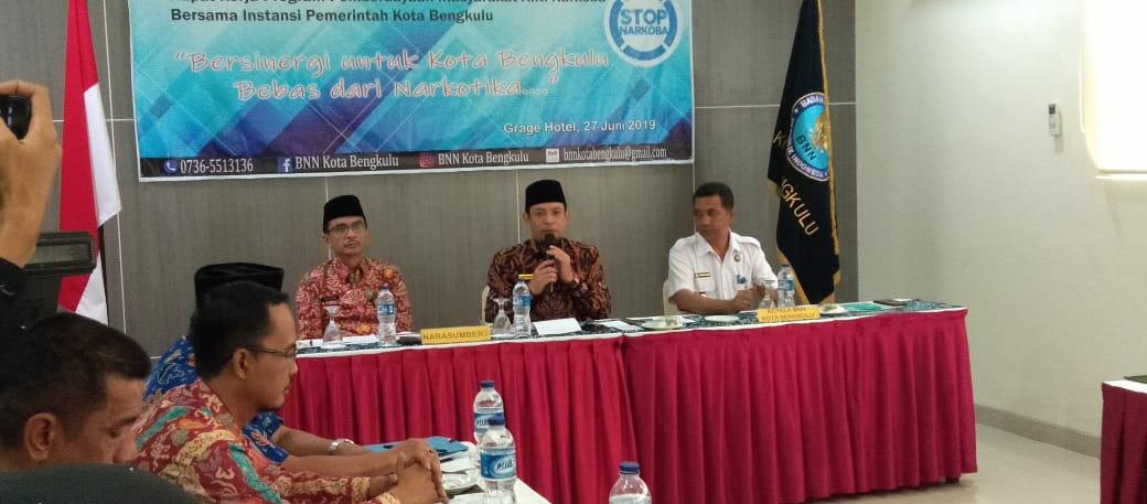 Rapat Kerja (Raker) Program Pemberdayaan Masyarakat Anti Narkoba bersama instansi pemerintah pada Kamis (27/6/2019) di Grage Hotel.