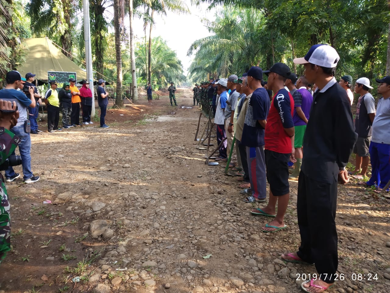Sinergi TNI, Pemkot, Polri, Masyarakat dalam Pembangunan*