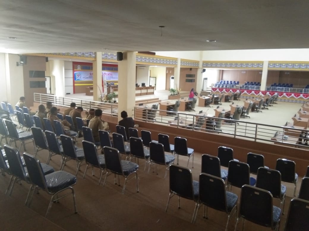 Rapat Paripurna DPRD Mesuji Molor