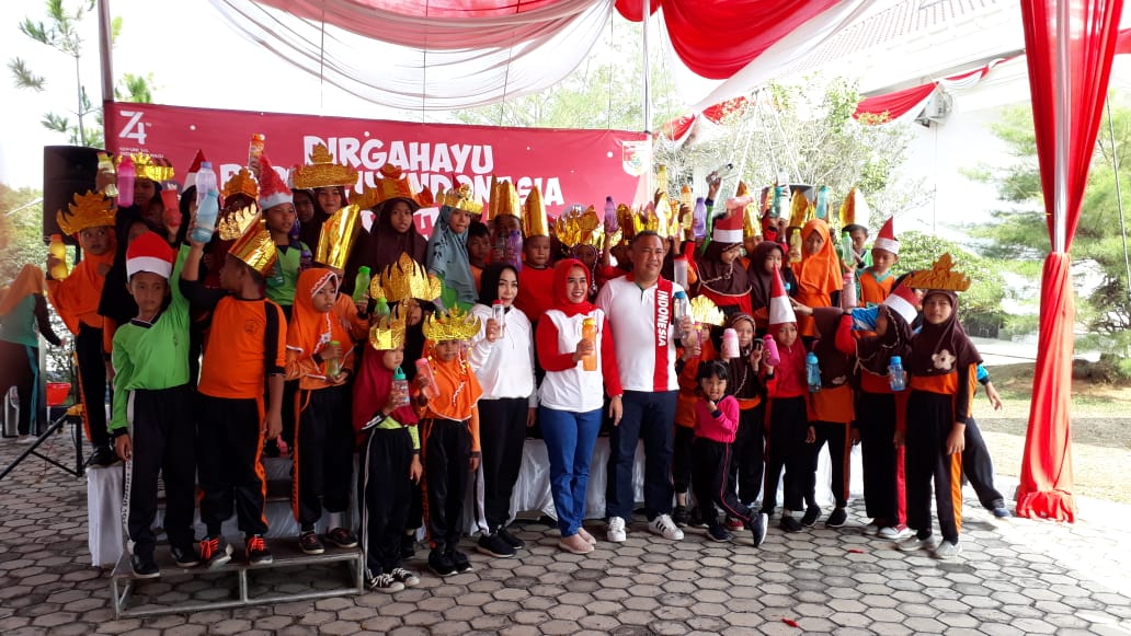 Meriahkan HUT RI, Ketua TP PKK Tubaba Gelar Berbagai Lomba