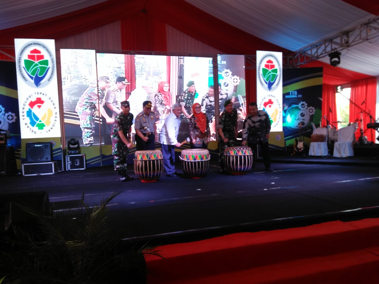 Tabuhan Dol Tanda Ditutupnya TTG ke-XXI di Bengkulu